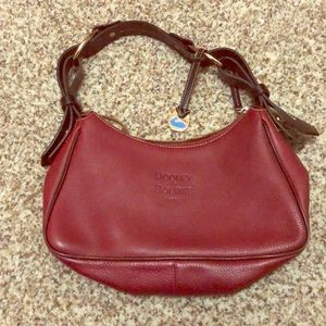 Dooney & Bourke shoulder handbag